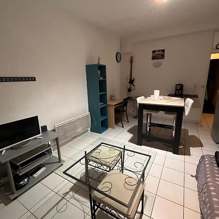 Appartement T2 Au Port De Canet-En-Roussillon - Proche De La Plage Et De L'Aquarium Oniria Bagian luar foto