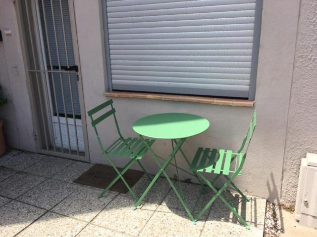 Appartement T2 Au Port De Canet-En-Roussillon - Proche De La Plage Et De L'Aquarium Oniria Bagian luar foto